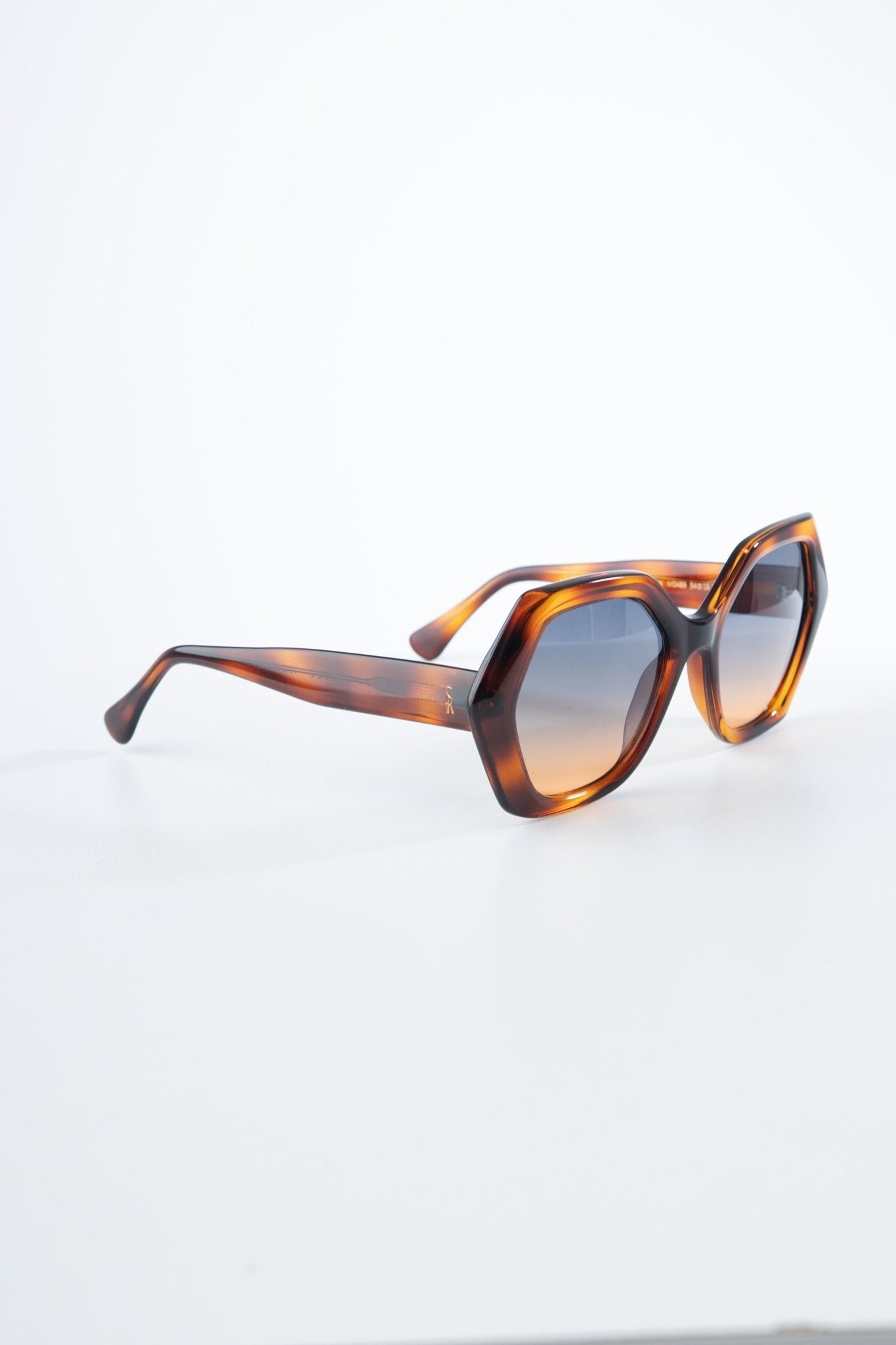 SR Barcelona Tartarugado - Sr Sunglasses