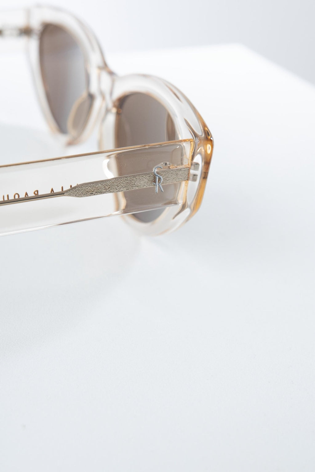 SR Capri Translucent - Sr Sunglasses